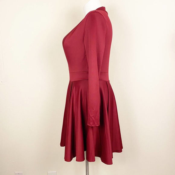 Eien Deep V Neck Burgundy Dress 2XL - Picture 3 of 5
